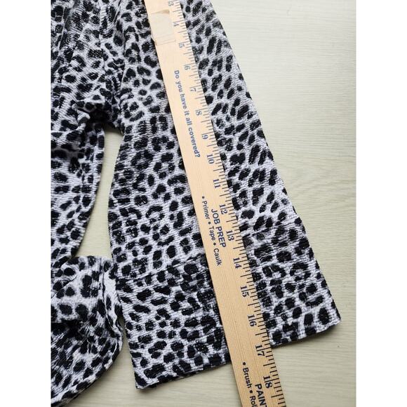 Top/Blouse-Chico's-Black White Leopard-Silver Threads-No Closure-Bottom Tie-3/LG - Picture 15 of 16
